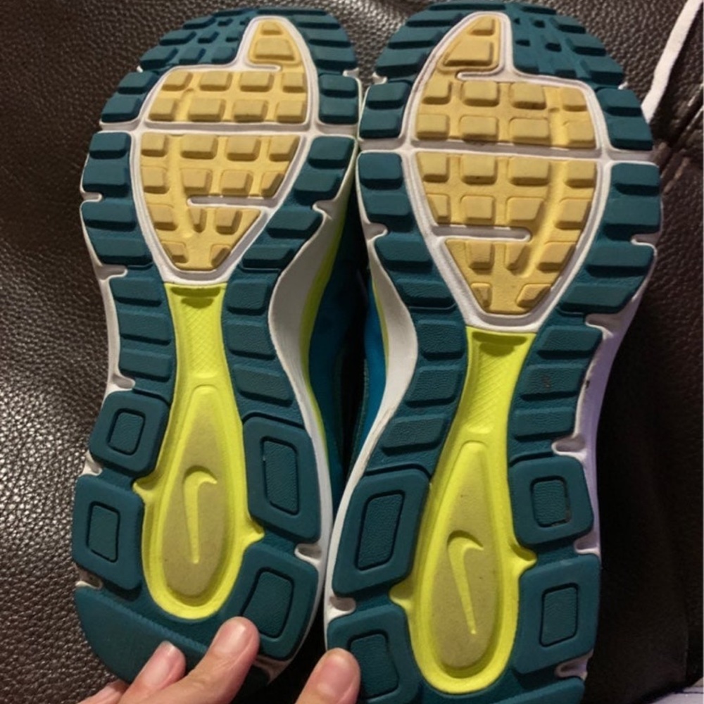 These were used a couple of times. Size 7y and I am 8 and they fit fine.
